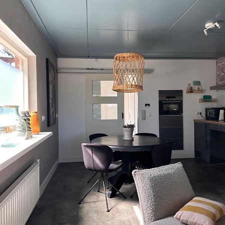 B&B Het Kleine Huisje Emmen Dış mekan fotoğraf